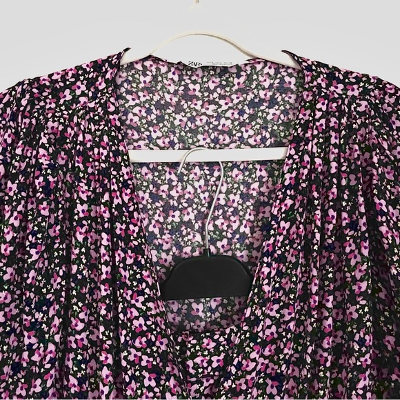 Zara Pink Floral Flare Pants And Boho Asymmetric Peplum Blouse 2 Piece Set EUC - Picture 13 of 16